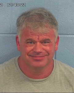 Mugshot of HENDERSON, ALBERT