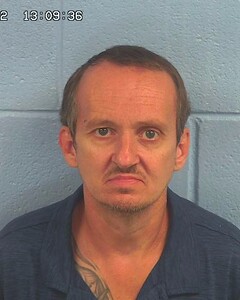 Mugshot of COLE, JAMIE