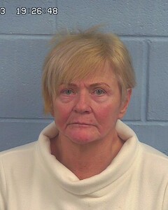 Mugshot of LASHBROOK, REGINA