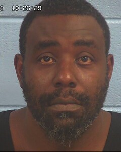 Mugshot of BLOUNT, MARLON