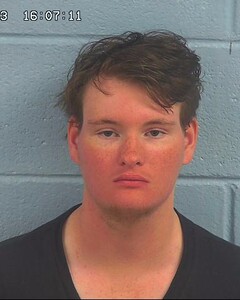 Mugshot of ABBOTT, DEVON