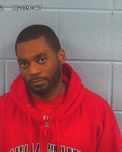 Mugshot of COATS, VANTENZA