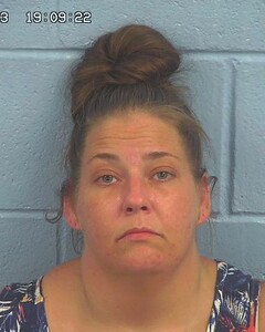 Mugshot of BILLADEAU, NICOLE