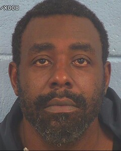Mugshot of BLOUNT, MARLON