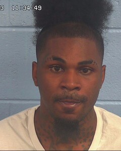 Mugshot of GUNN, JAYLIN