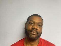 Mugshot of HENLEY, MARKEITH